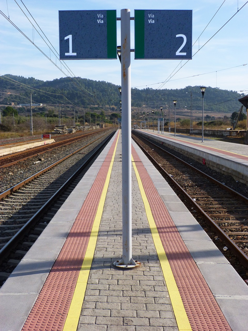 platform station via free photo