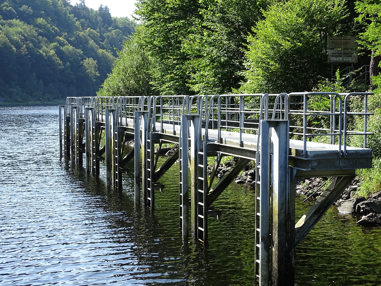 platform shipping port free photo