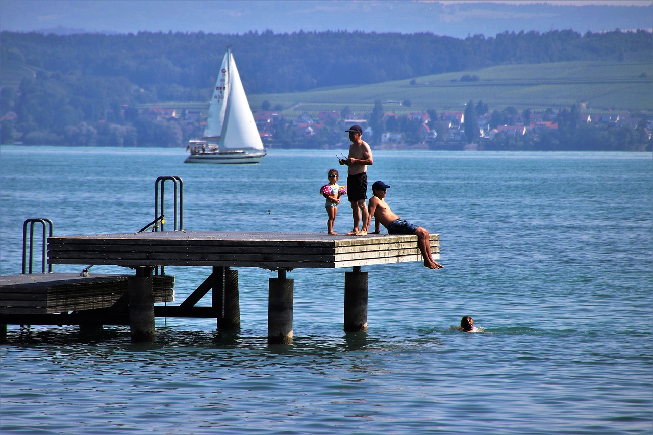 platform  the pier  lake free photo