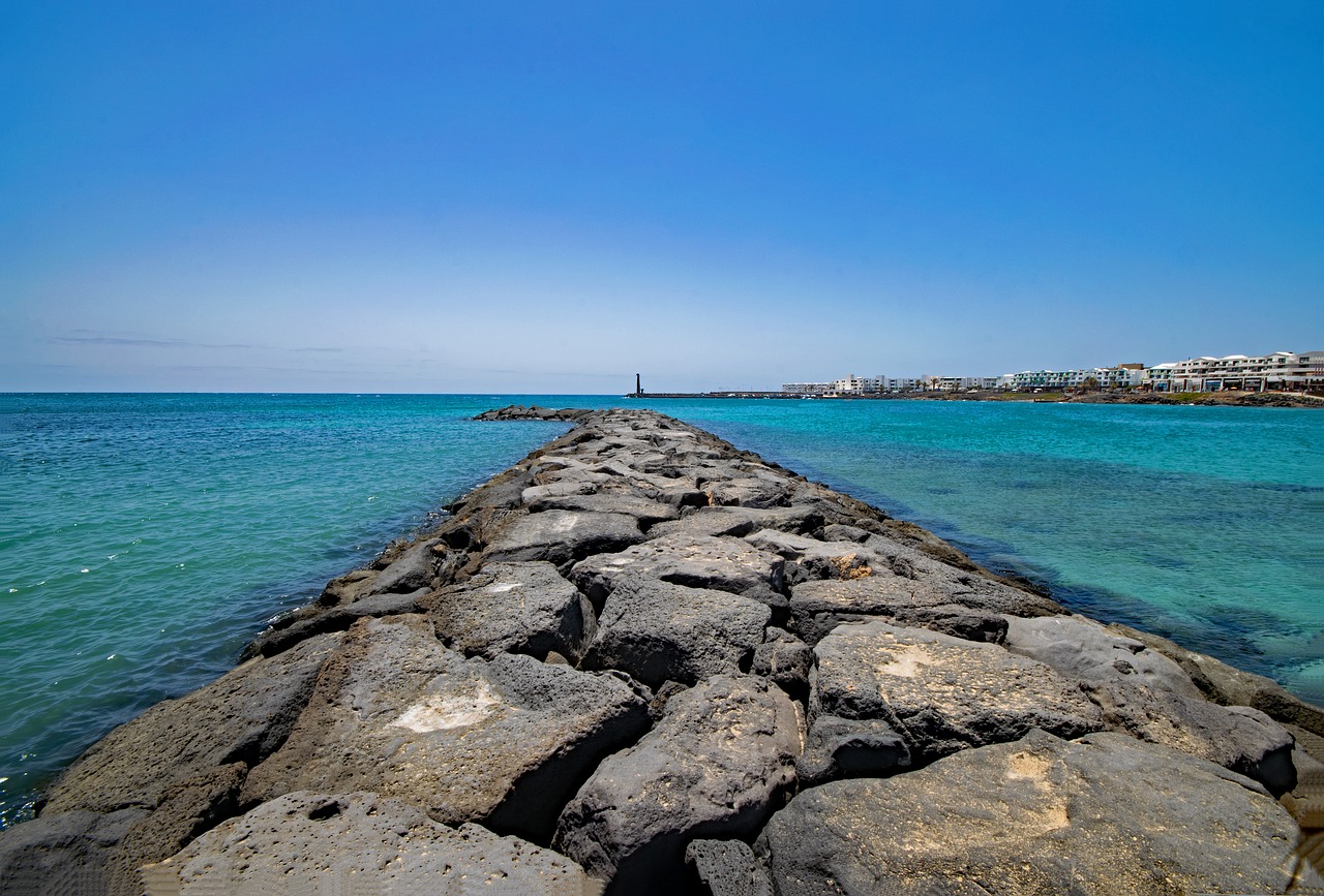 playa de las cucharas lanzarote canary islands free photo