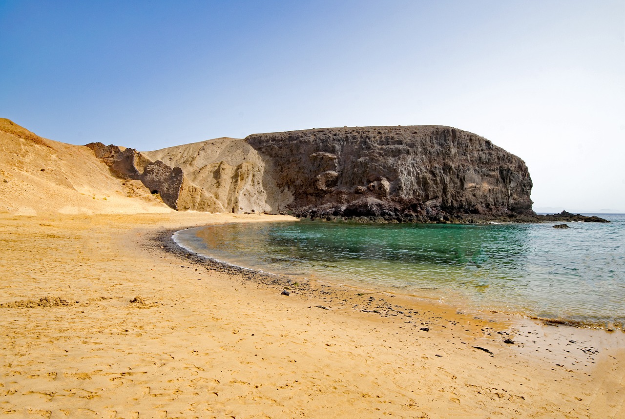 playa del papagayo lanzarote canary islands free photo