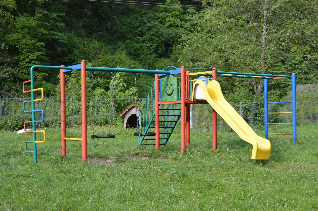 playground nature green free photo