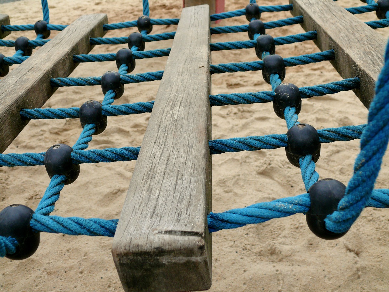 playground rope bridge free photo