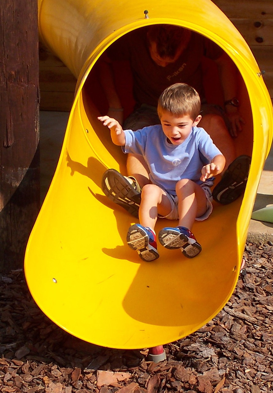 playground child slide free photo