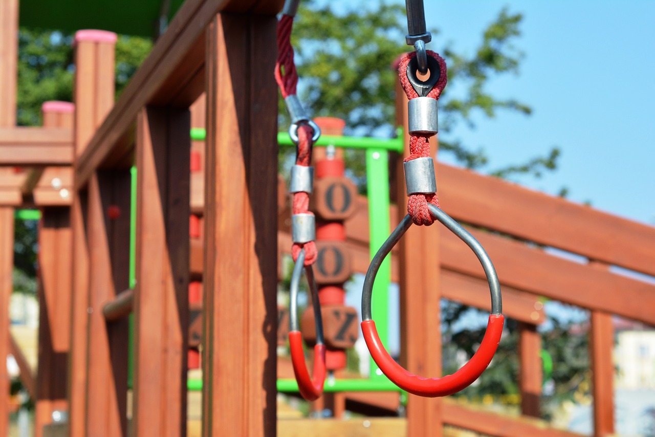 playground rope to pull holders free photo