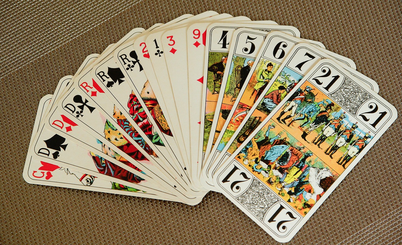 playing cards tarot game free photo