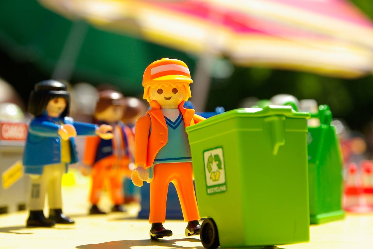 playmobil toy garbage collector free photo