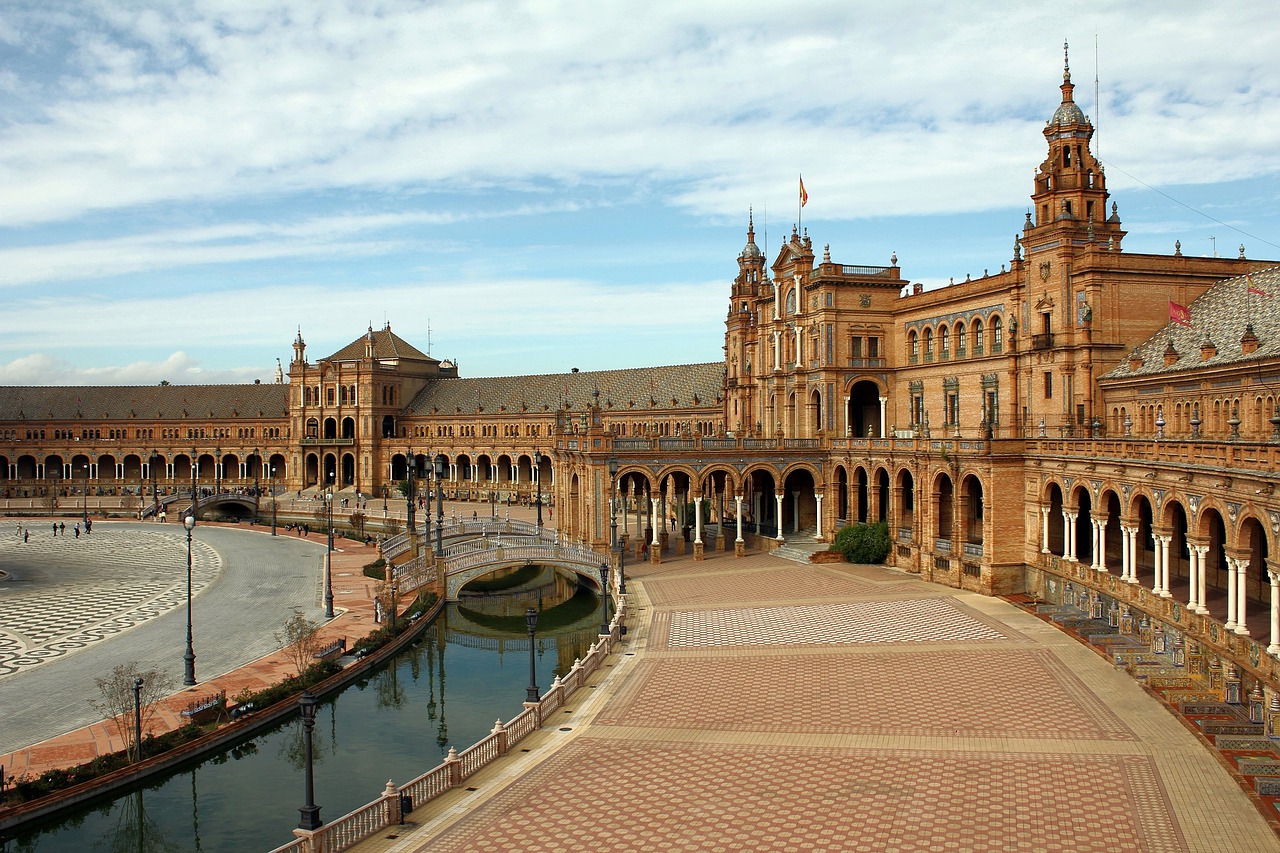 plaza de españa seville spain free photo