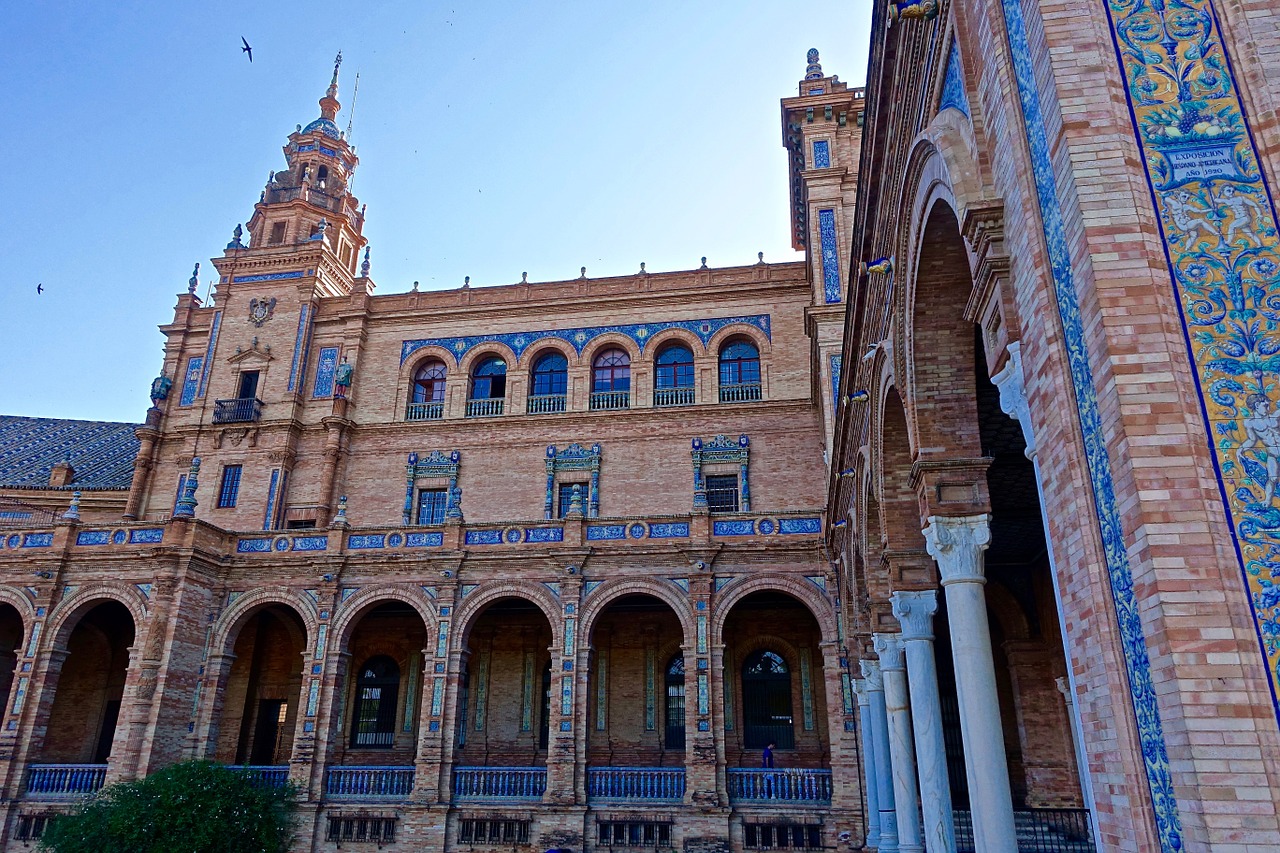 plaza de espania palace seville free photo