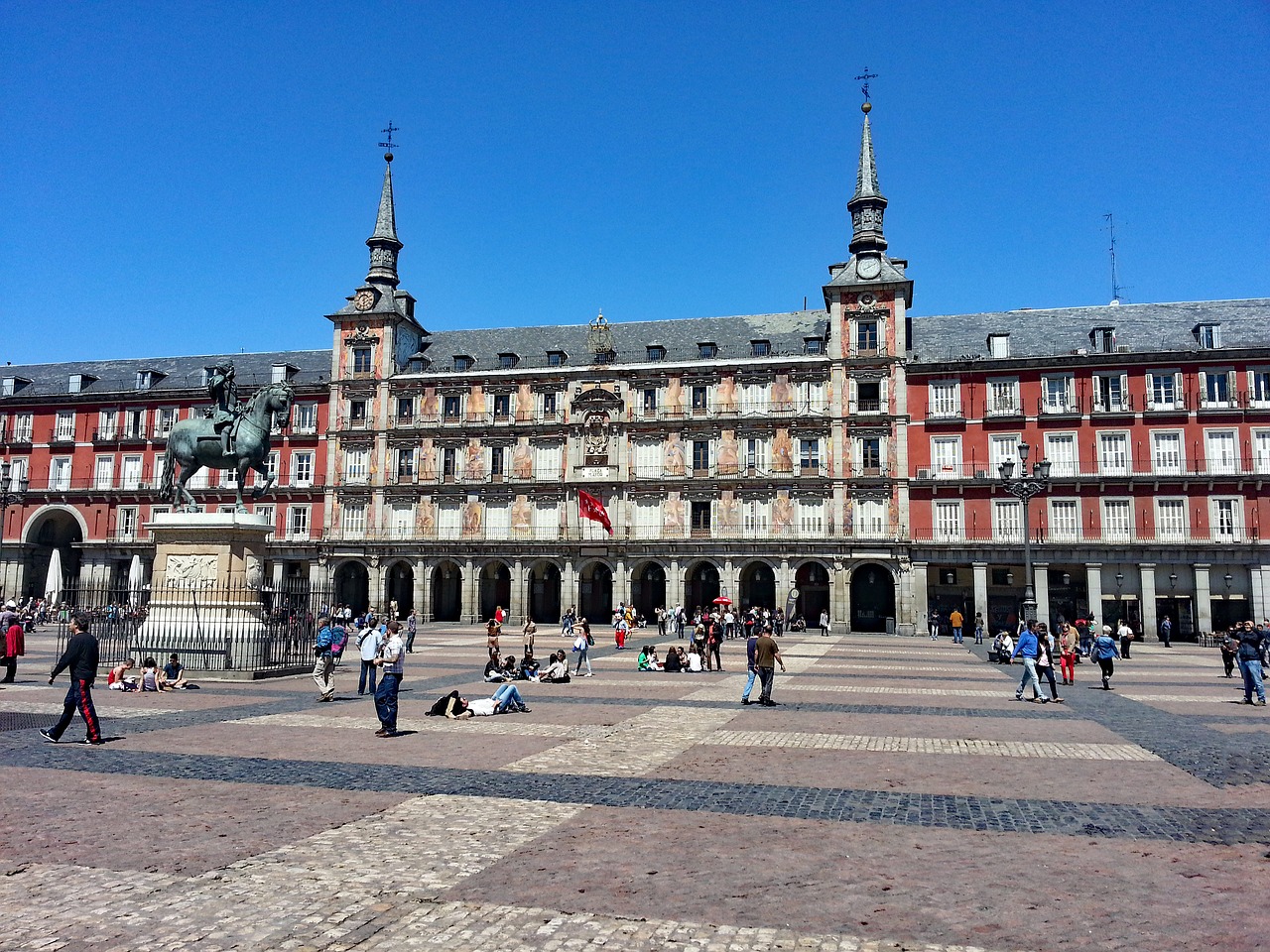 plaza major madrid spain free photo