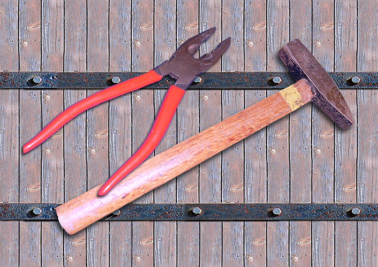 pliers hammer tool free photo