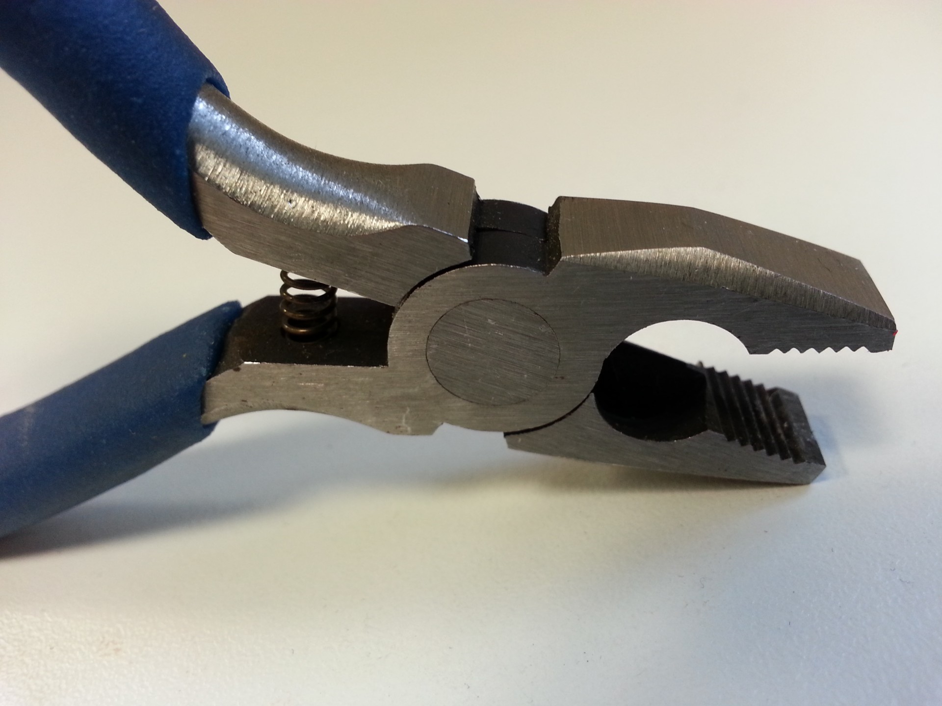 pliers tongs tool free photo