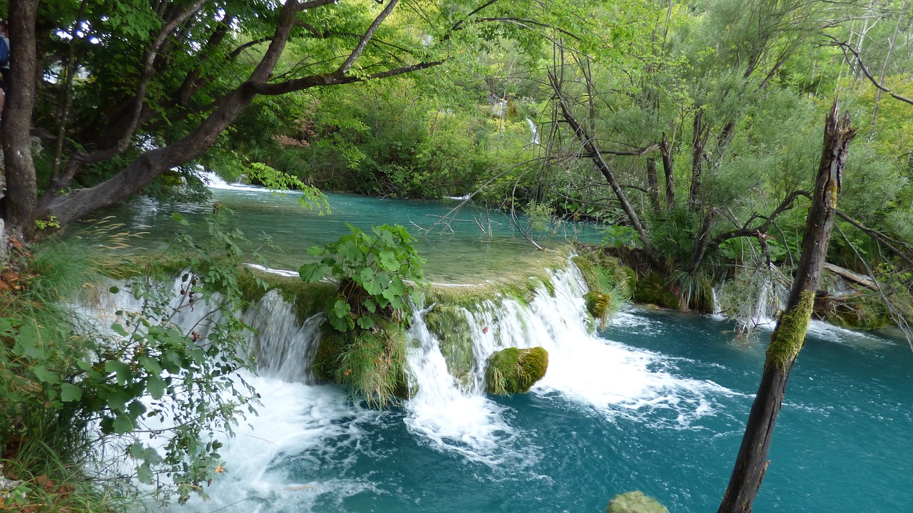 plitvice croatia waterfall free photo