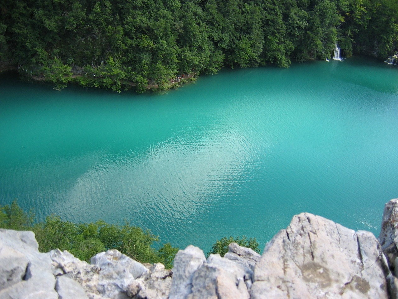 plitvice lake croatia free photo