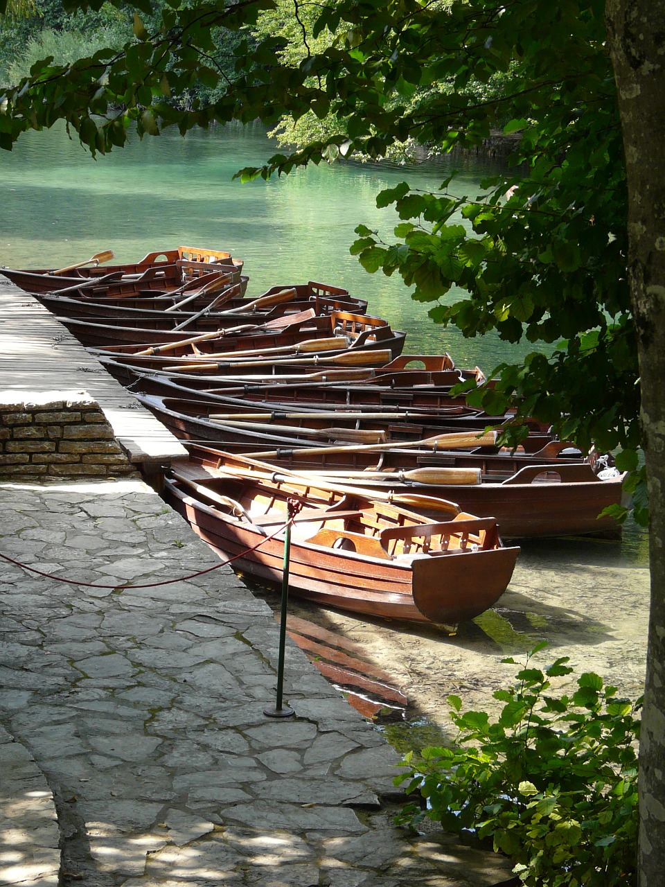plitvice lakes boats landscape free photo