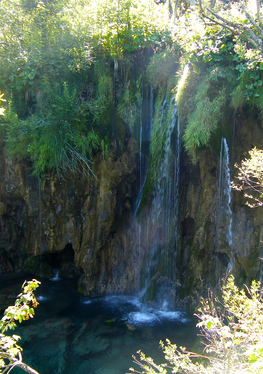 plitvice lakes waterfall lake free photo