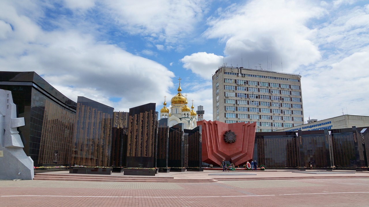 ploschad slavy temple khabarovsk free photo