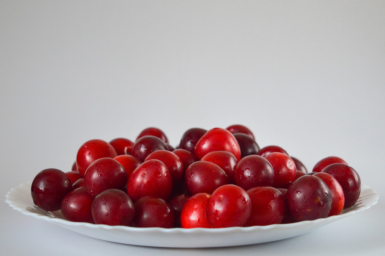 plum  fruits  sweet free photo