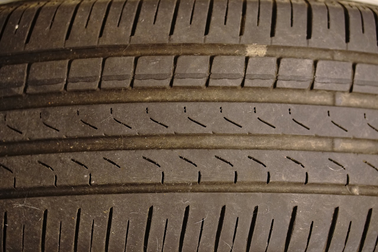 pneu  mature  wheel free photo