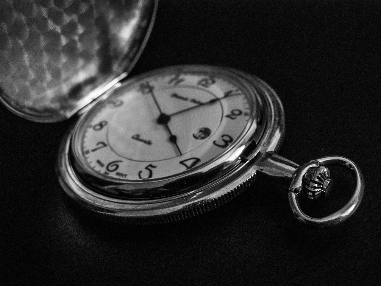 pocket watch hour s time free photo