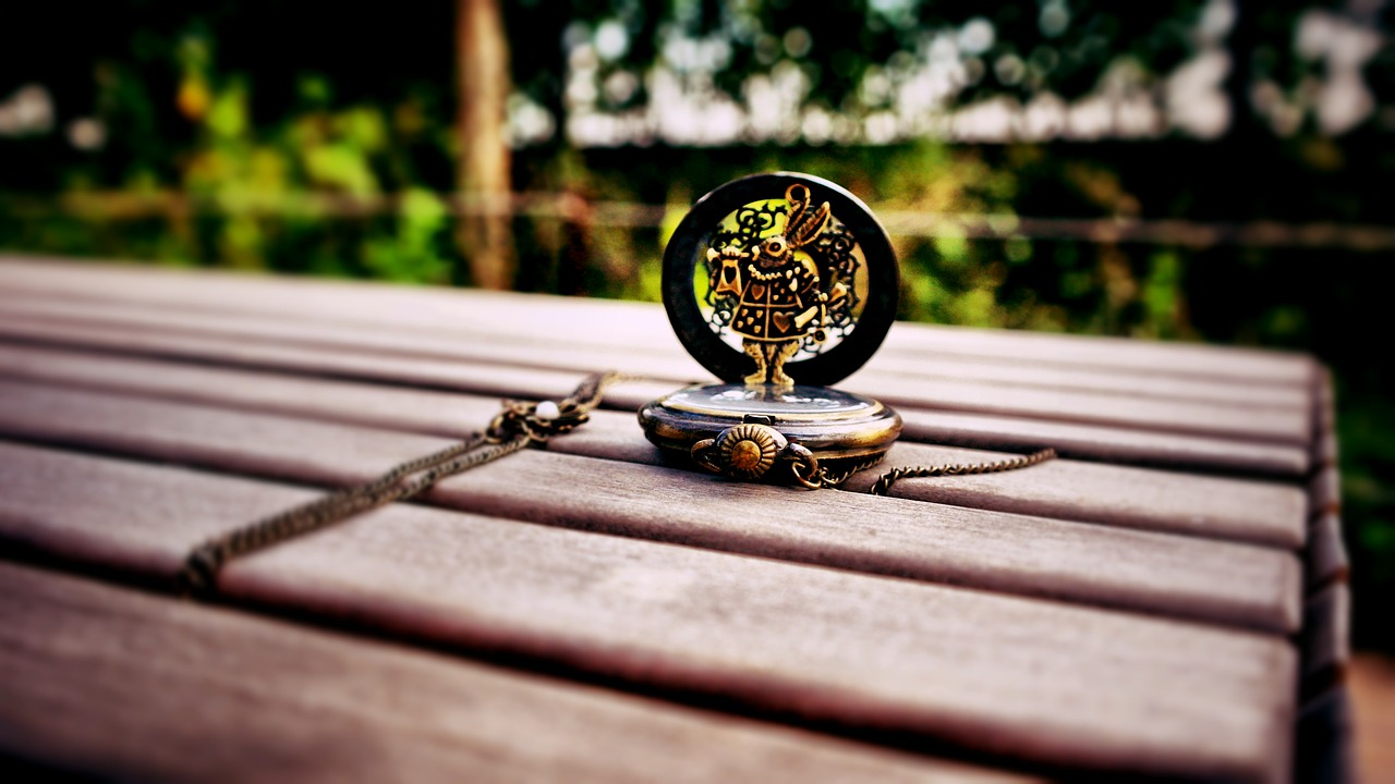 pocket watch bench naksan park free photo