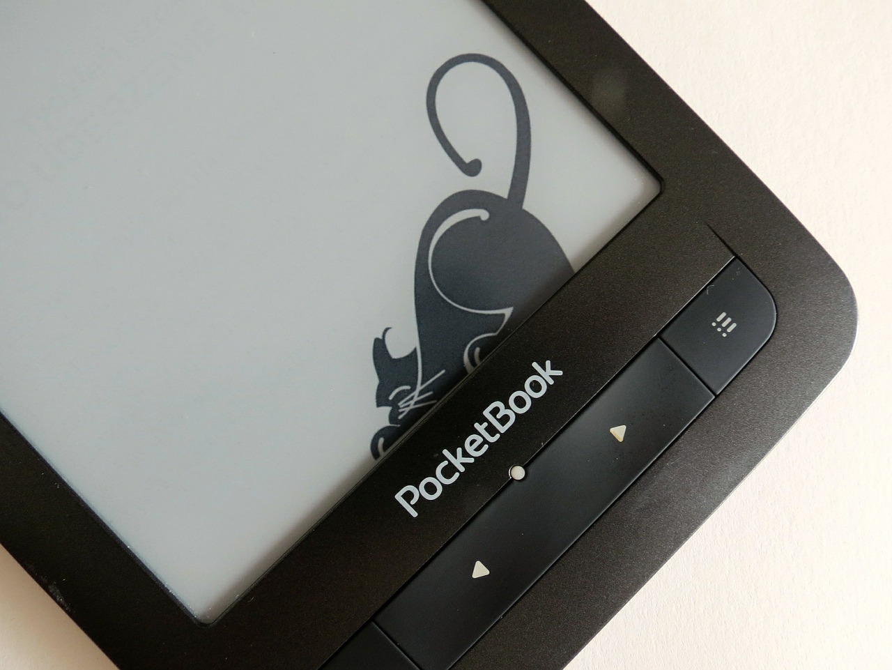 pocketbook ebook reader free photo