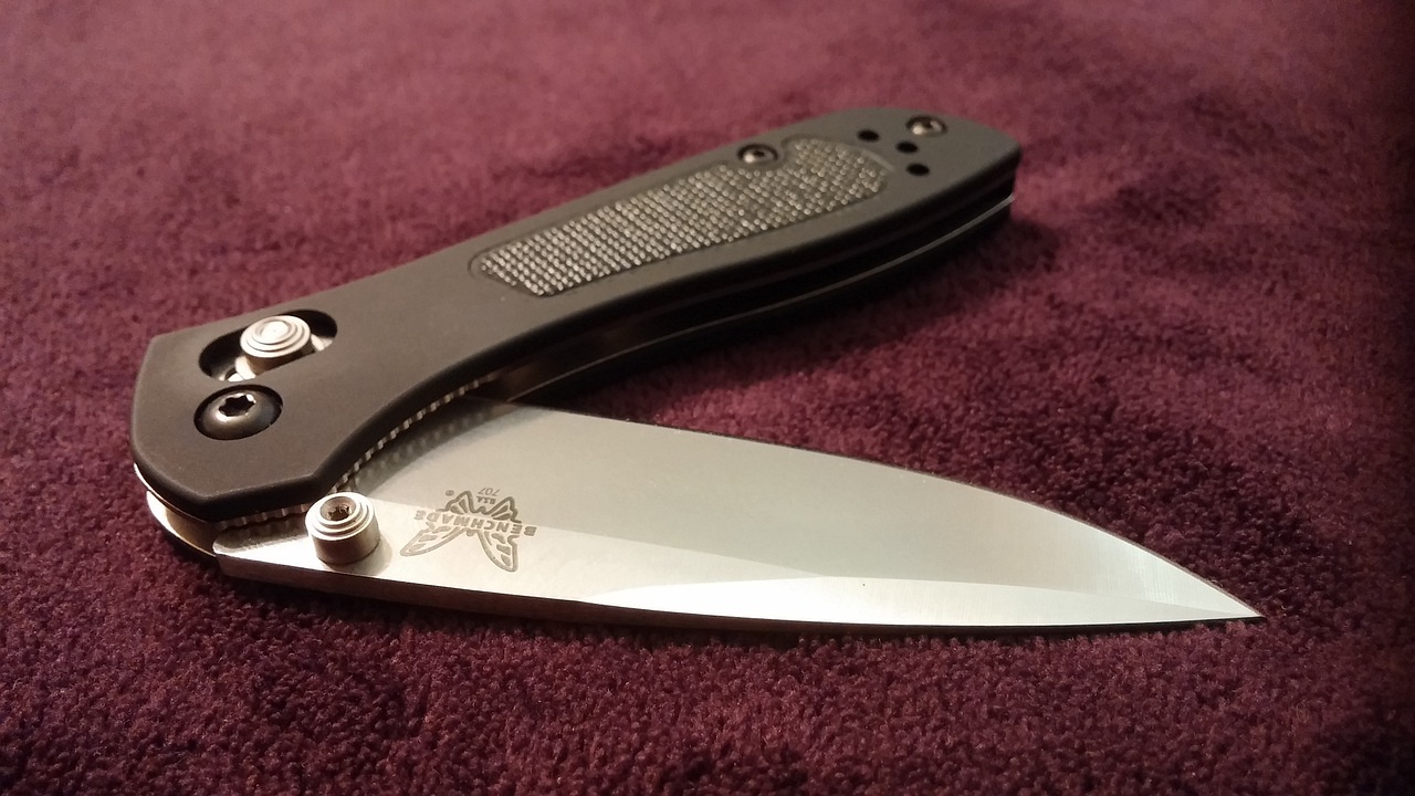 pocketknife knife benchmade free photo