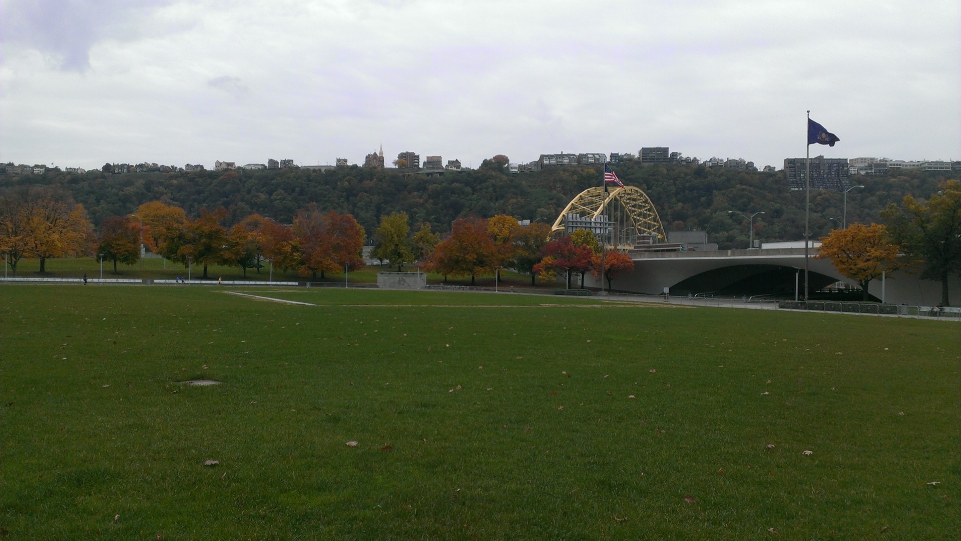 point park pittsburgh fall free photo