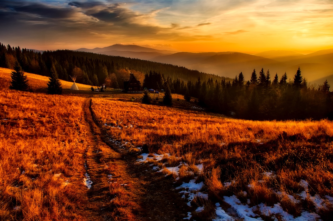 poland mountains sky free photo