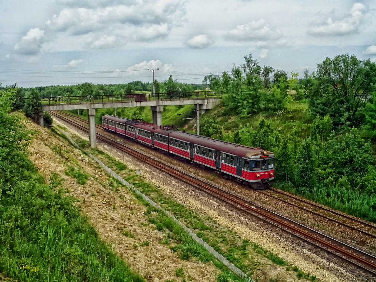 poland train travel free photo