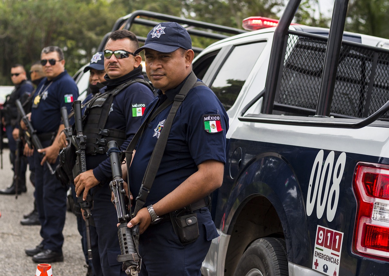police  mexico  arrest free photo