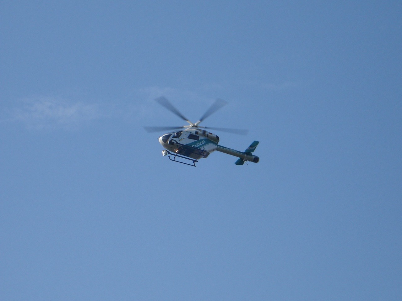 police helicopter helicopter fly free photo