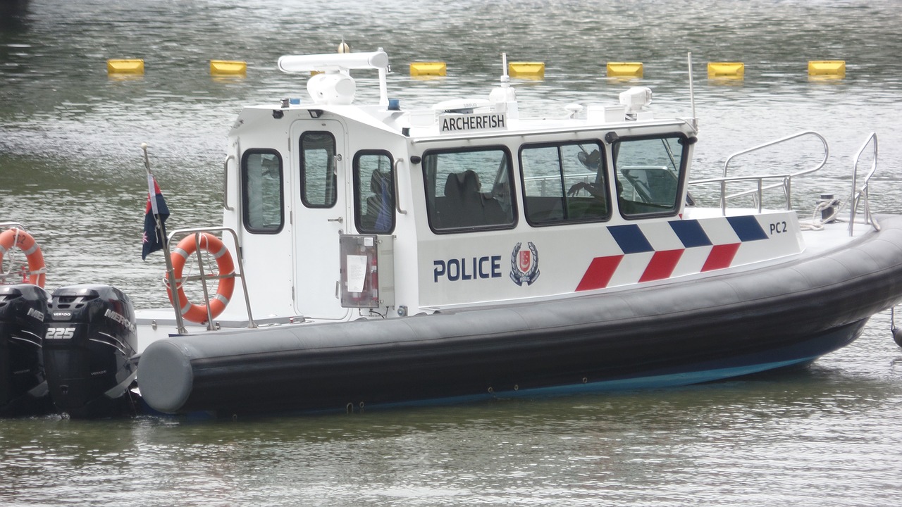 police patrol boat lifeguard free photo