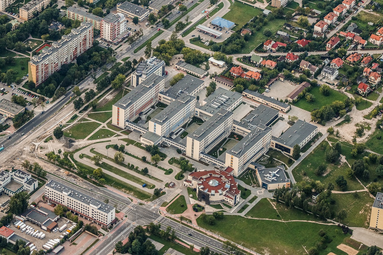 polytechnic university which polytechnic the university free photo