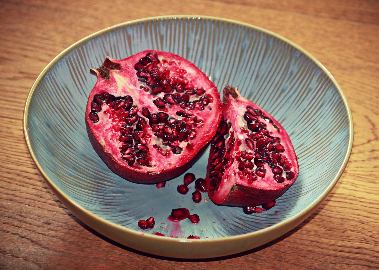 pomegranate fruit fruit kernels free photo