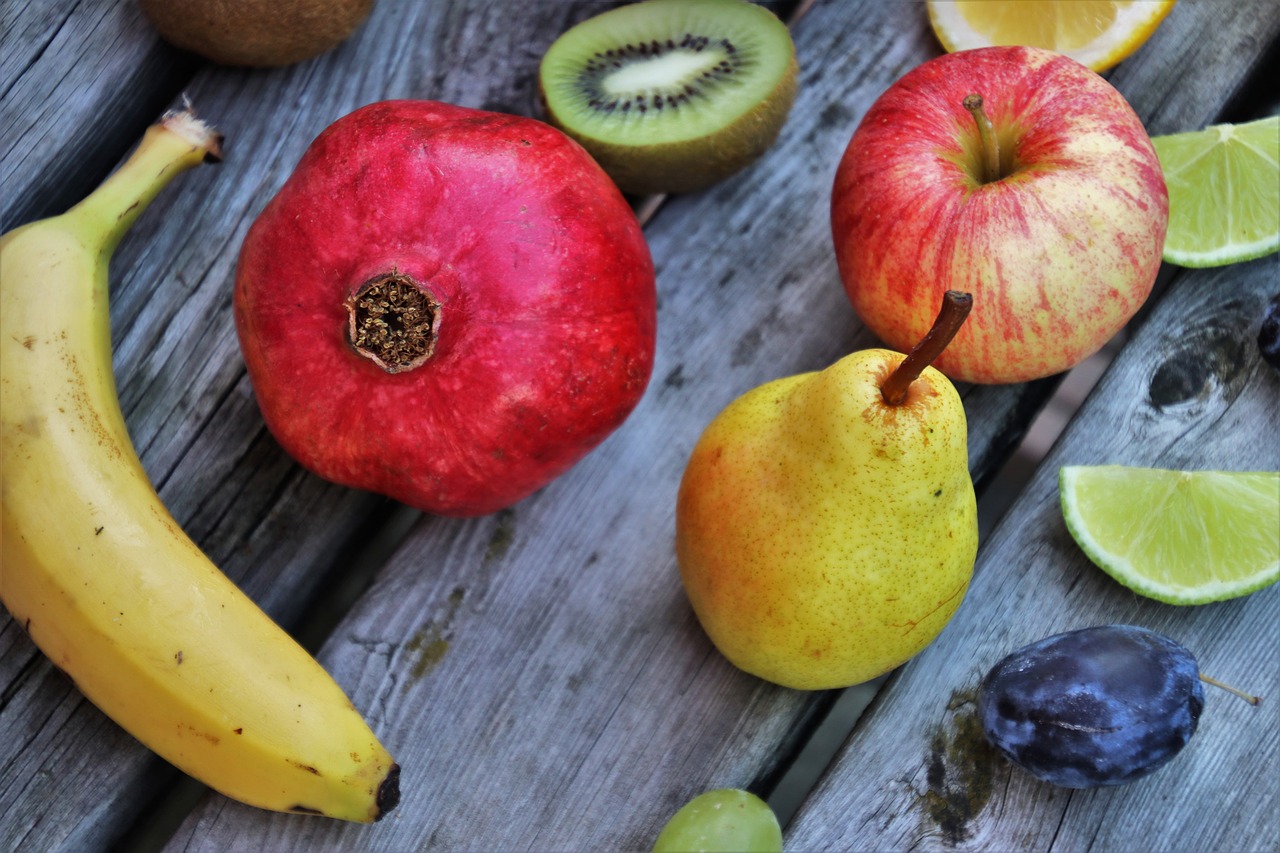 pomegranate  fruit  pear free photo