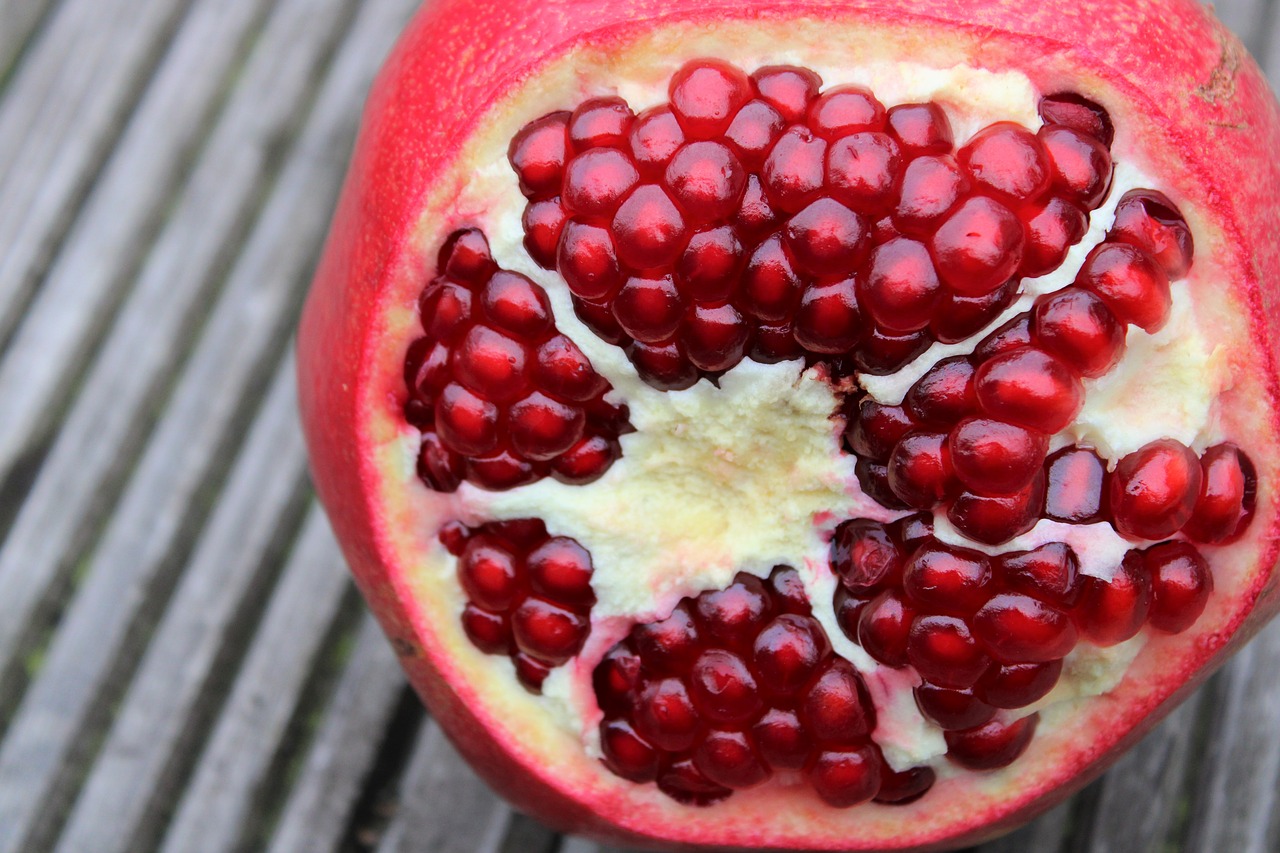 pomegranate  exotic fruits  fruits free photo