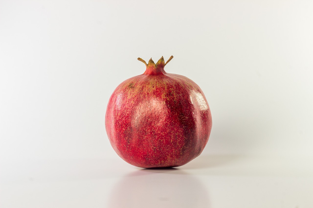 pomegranate  fruit  vitamins free photo