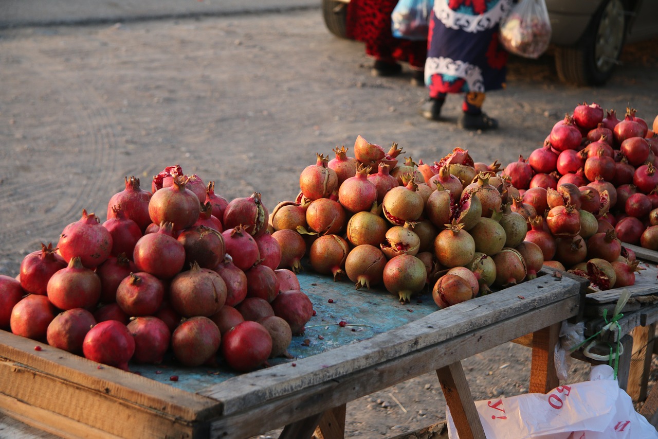 pomegranate fruit autumn free photo