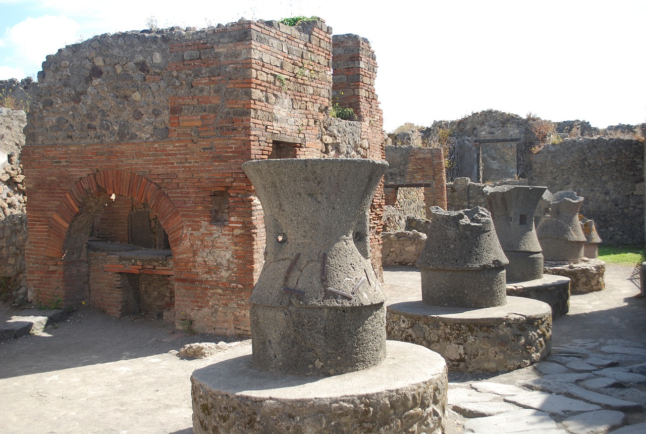 pompeii kitchen ancient free photo