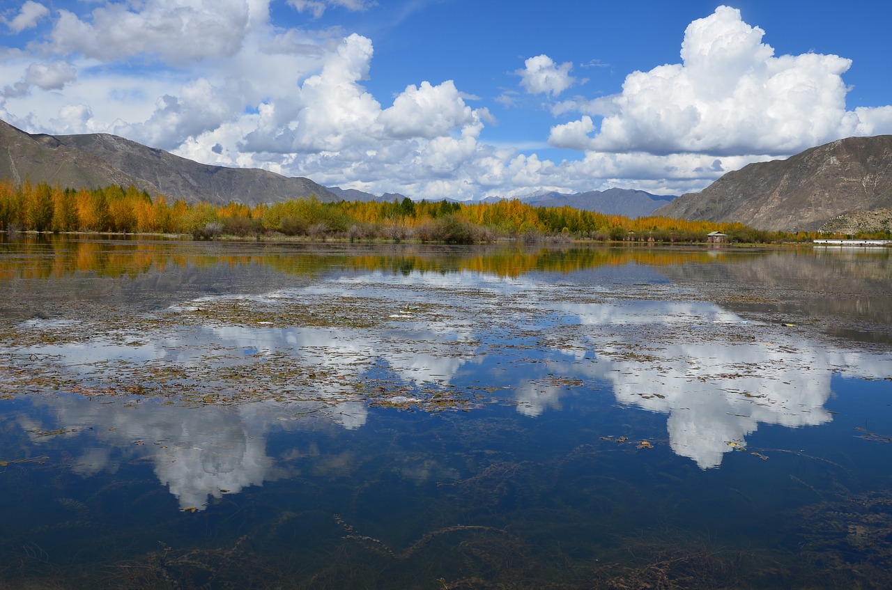 pond tibet blue sky free photo