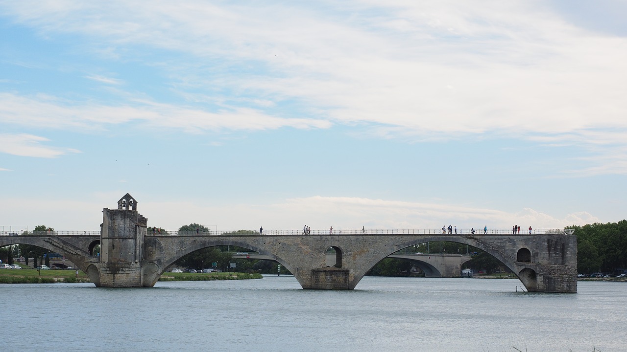 pont saint bénézet pont d'avignon rhône free photo