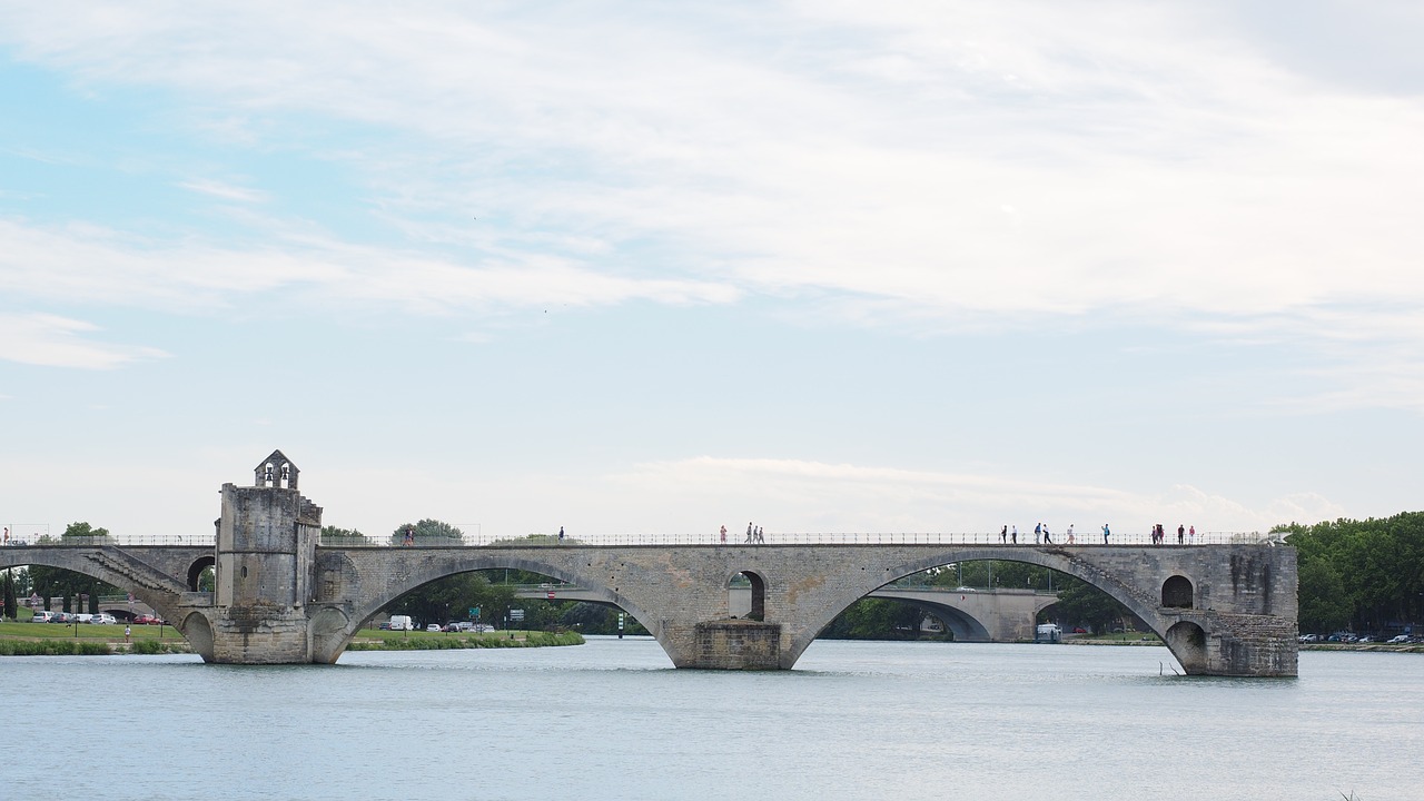 pont saint bénézet pont d'avignon rhône free photo