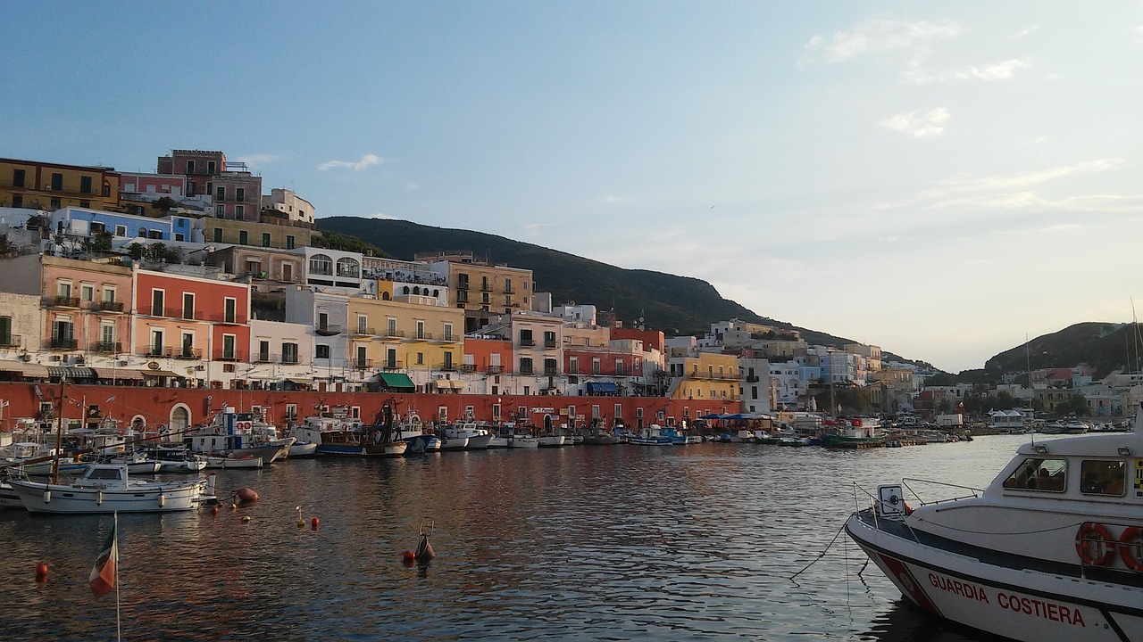 ponza porto islands free photo