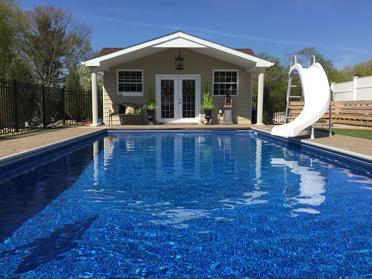 house villa pool free photo