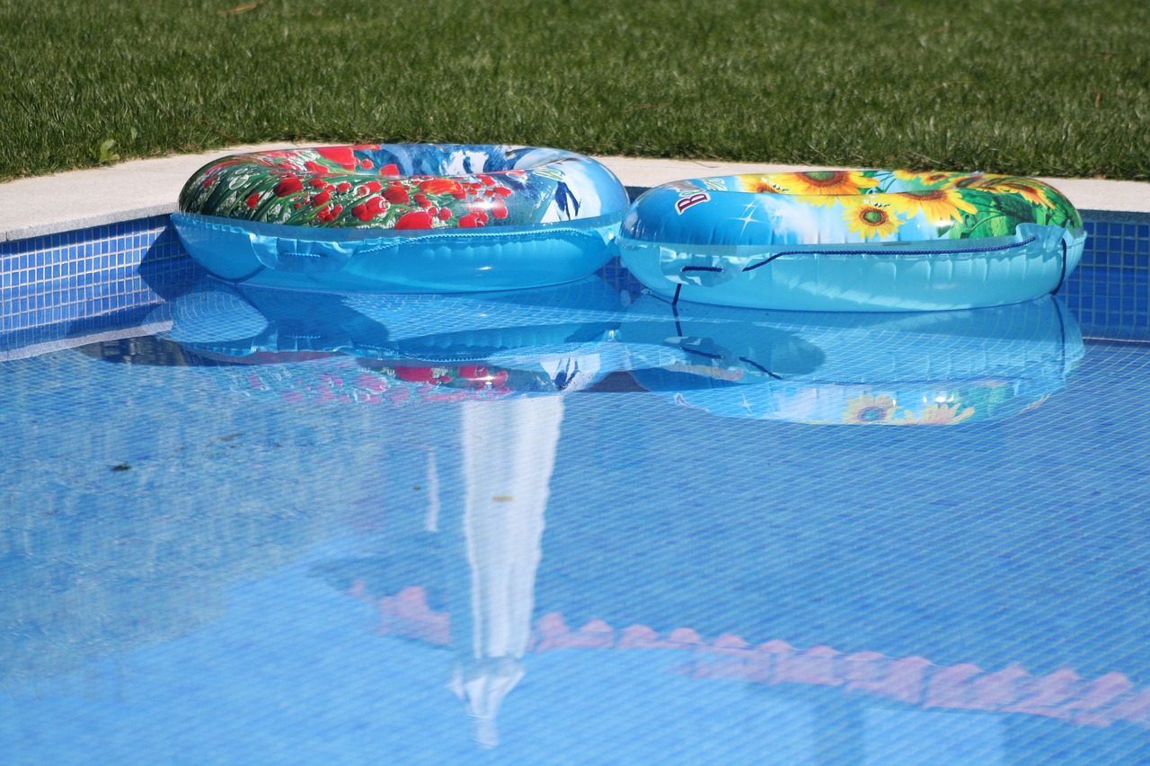 pool floats lawn free photo