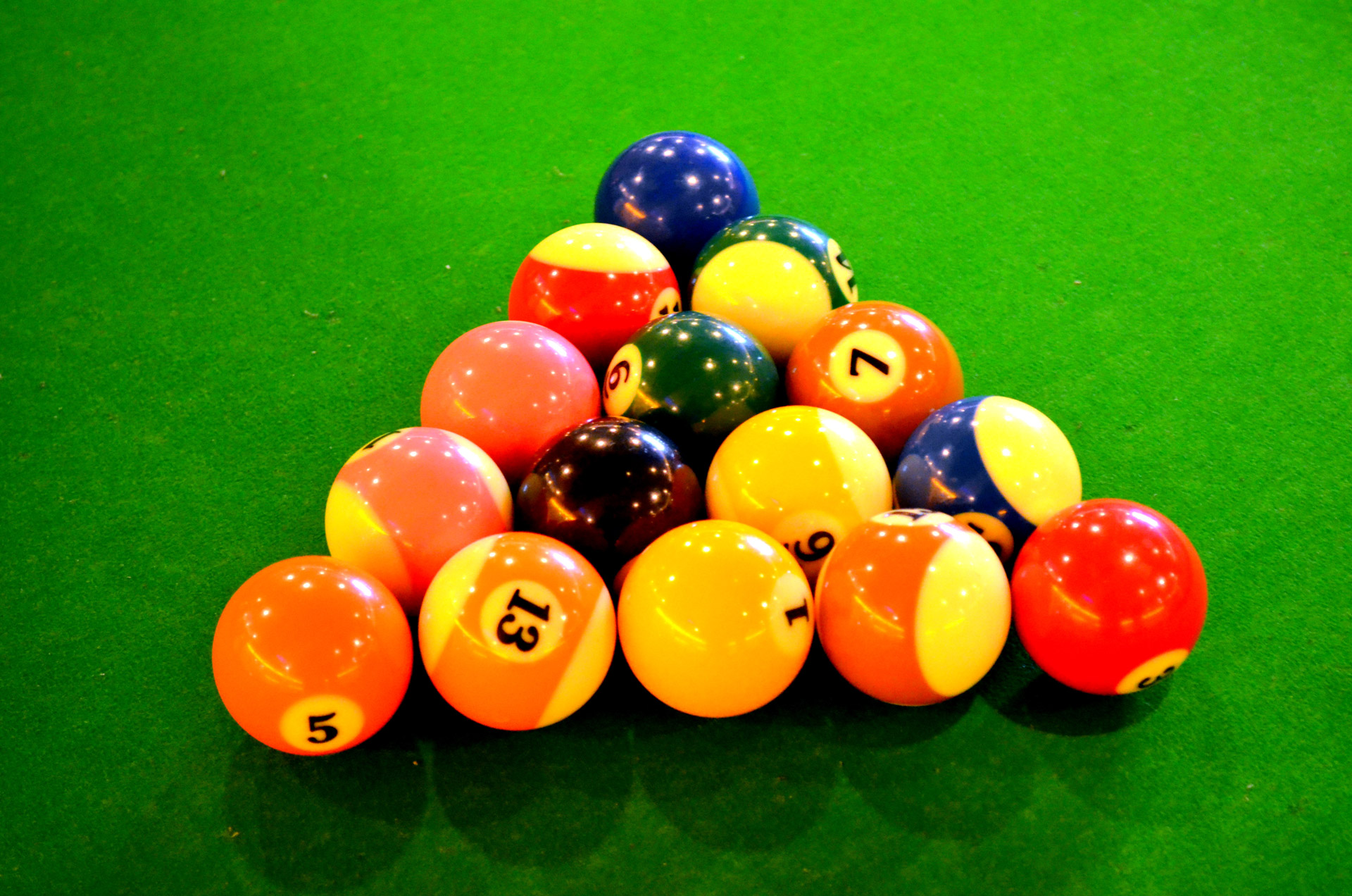 balls pool pool table free photo