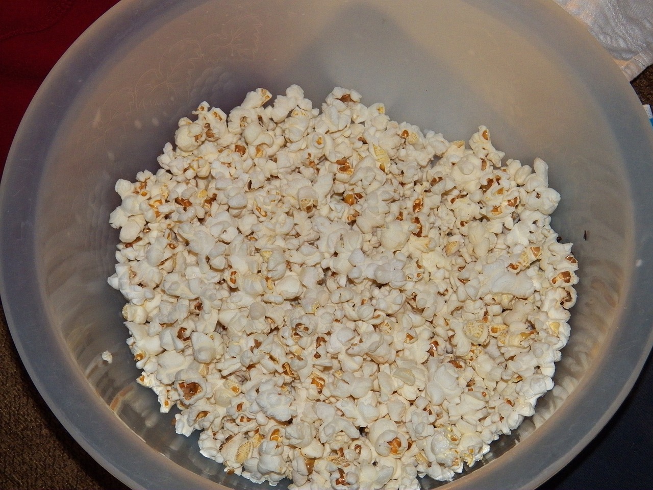 popcorn bowl of popcorn food free photo