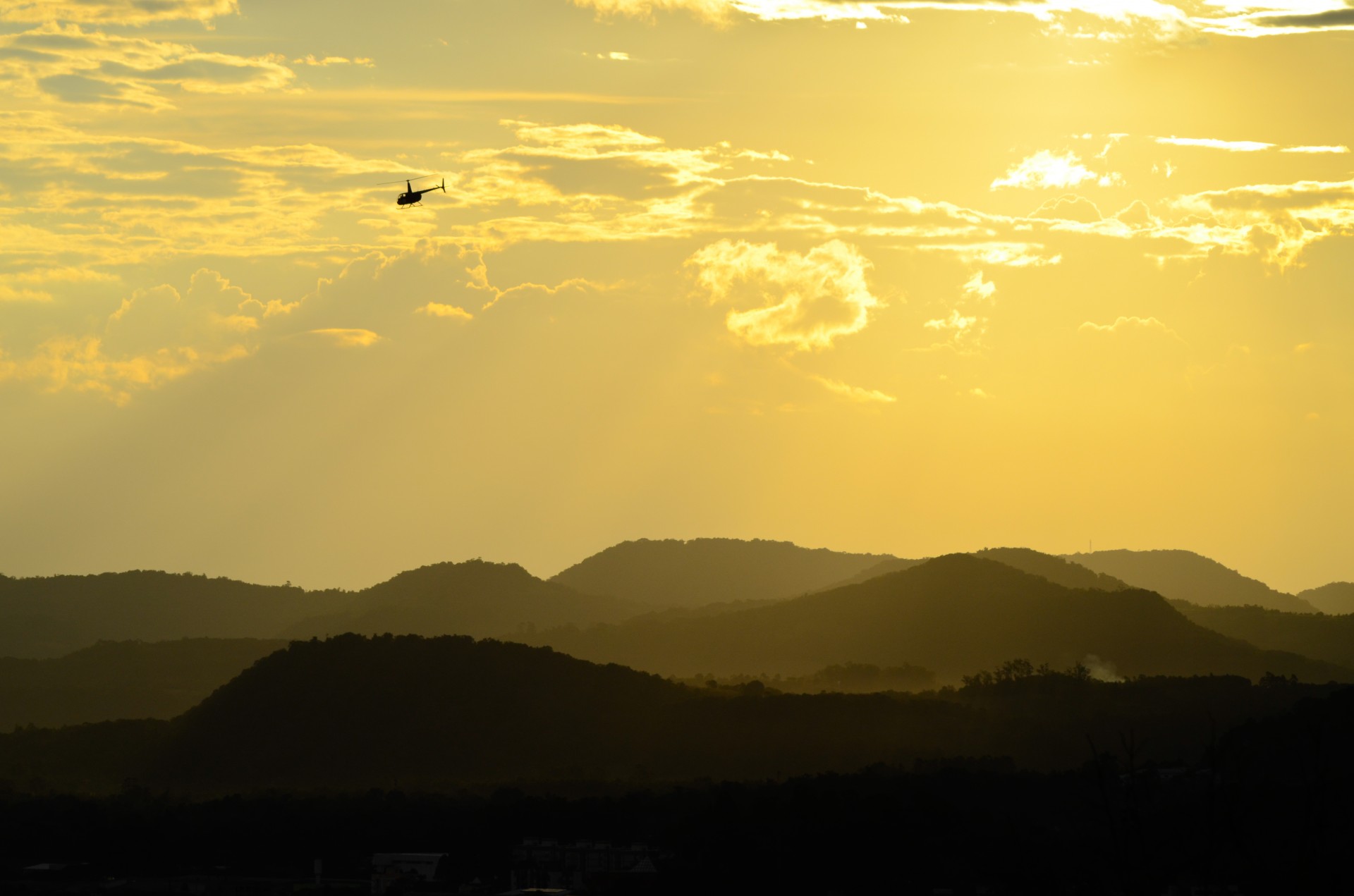 sunset mountains sunset free photo