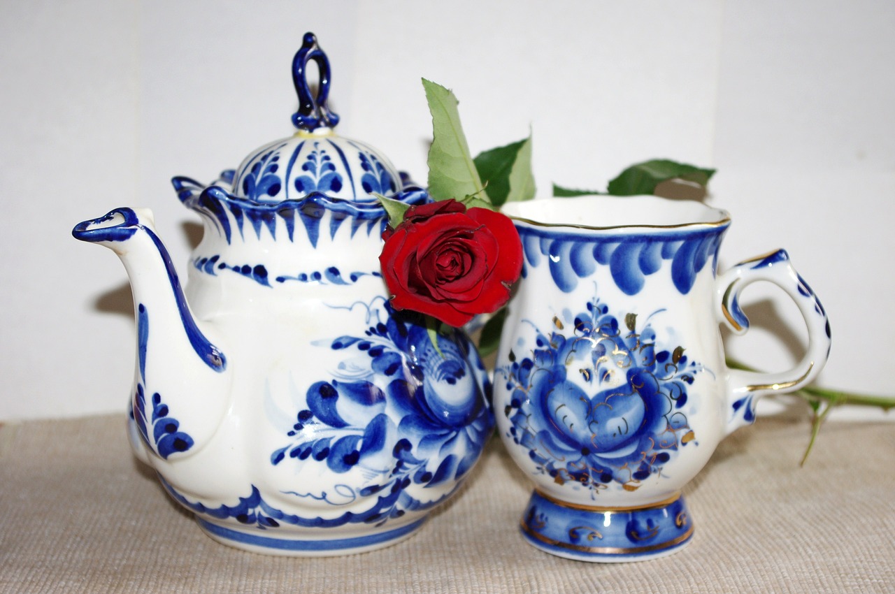 porcelain gzhel rose free photo